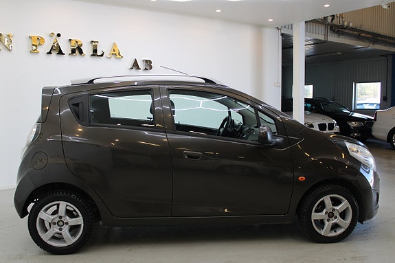 Chevrolet Spark 4 of 5