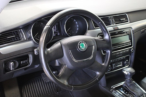 Skoda Superb 10 of 13