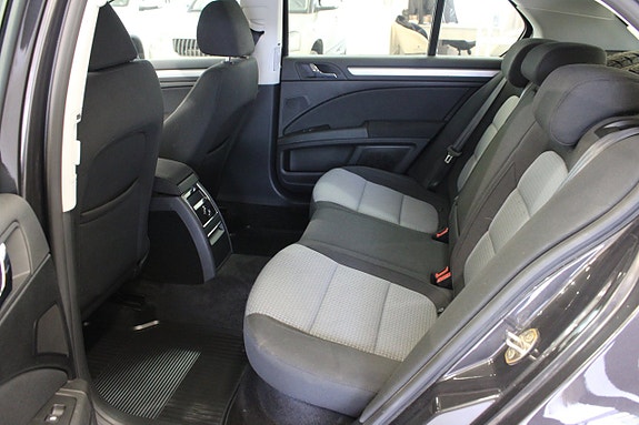 Skoda Superb 7 of 13