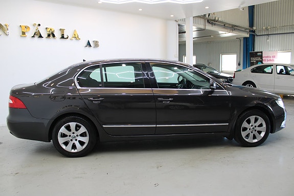 Skoda Superb 4 of 5