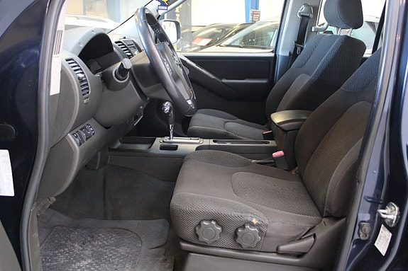 Nissan Navara 6 of 12
