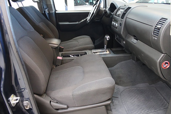 Nissan Navara 10 of 12