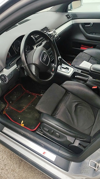 Audi S4 3 of 5