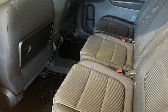 Seat Alhambra 17 of 26