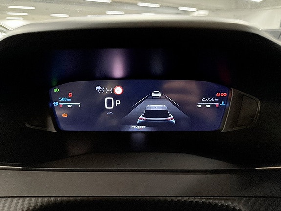 Peugeot 2008 8 of 15