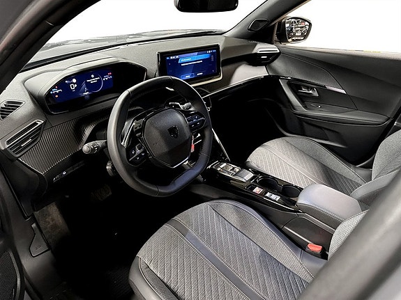 Peugeot 2008 5 of 5