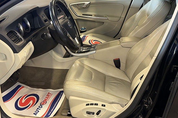 Volvo V60 5 of 12