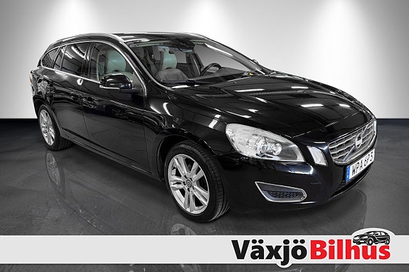 Volvo V60 3 of 12
