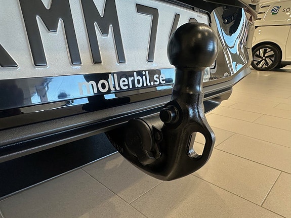 Volkswagen Golf VIII 11 of 15