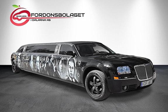Chrysler 300C 6 of 11