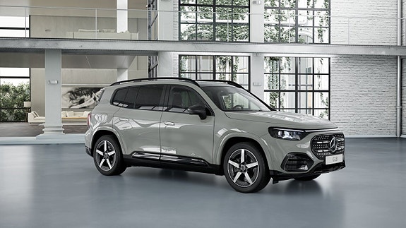 Mercedes-Benz GLB350 2 of 10