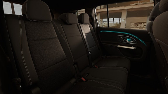 Mercedes-Benz GLB350 10 of 10