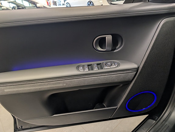 Hyundai Ioniq 5 13 of 15