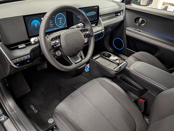 Hyundai Ioniq 5 9 of 15