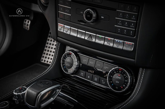Mercedes-Benz CLS63 17 of 27