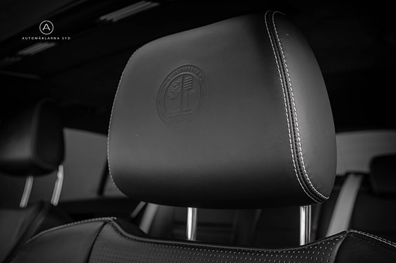 Mercedes-Benz CLS63 9 of 27