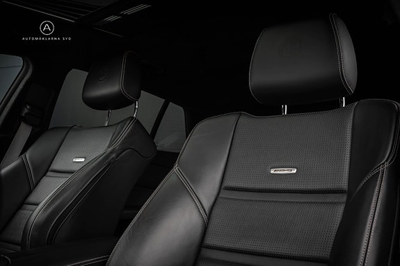 Mercedes-Benz CLS63 8 of 27