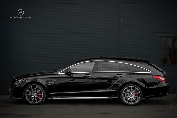 Mercedes-Benz CLS63 12 of 27