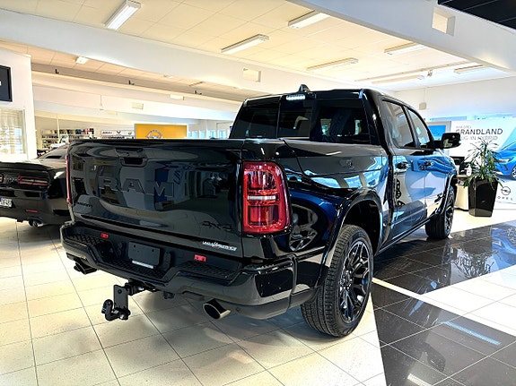 Dodge RAM 1500 7 of 16