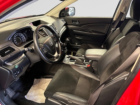 Honda CR-V 10 of 17