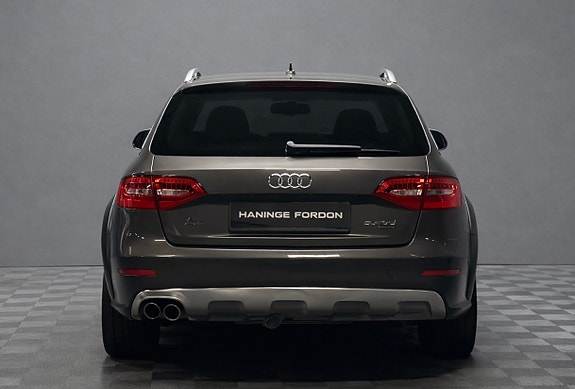 Audi A4 allroad 4 of 5