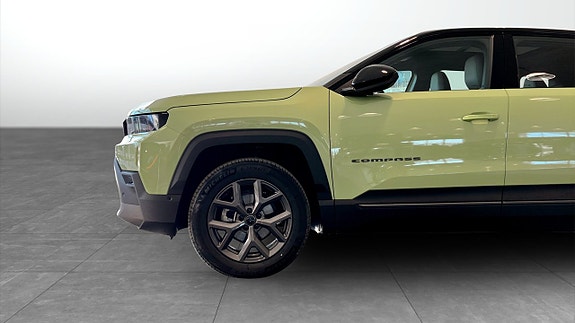 Jeep Compass 9 of 9