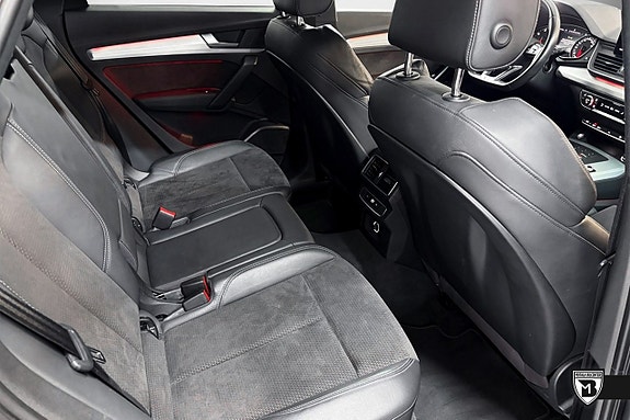 Audi Q5 13 of 16