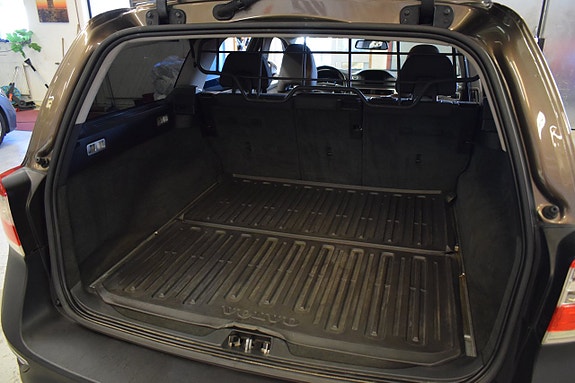 Volvo XC70 15 of 18