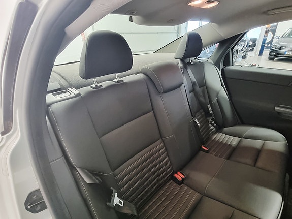 Volvo S40 20 of 23