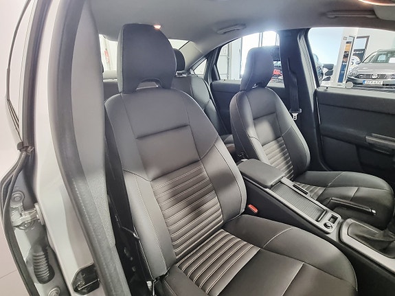 Volvo S40 18 of 23