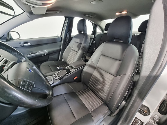 Volvo S40 6 of 23