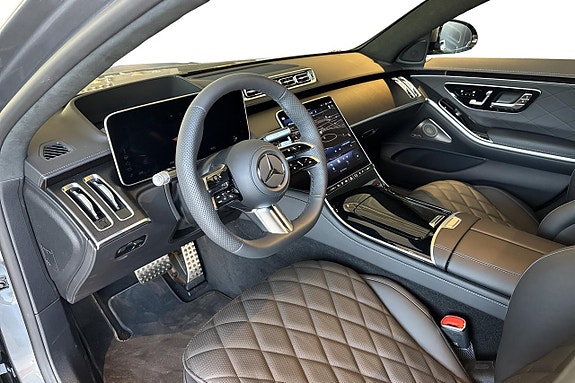 Mercedes-Benz S580 e 5 of 10