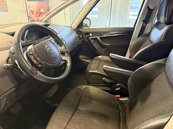 Citroen Grand C4 Picasso 8 of 13