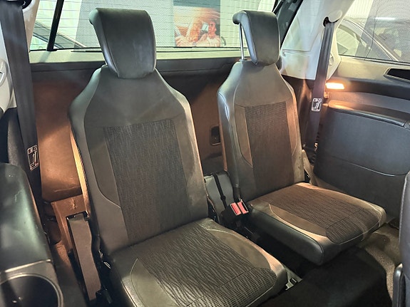 Citroen Grand C4 Picasso 13 of 13
