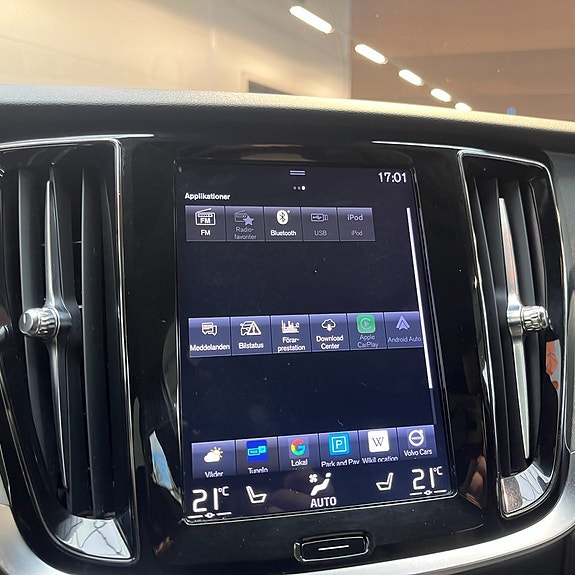 Volvo V60 14 of 14