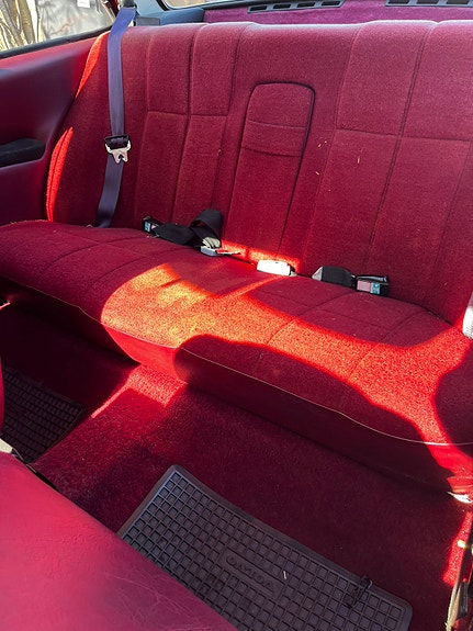Volvo 242 9 of 17