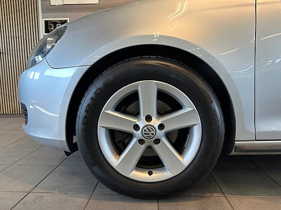 Volkswagen Golf VI 22 of 22