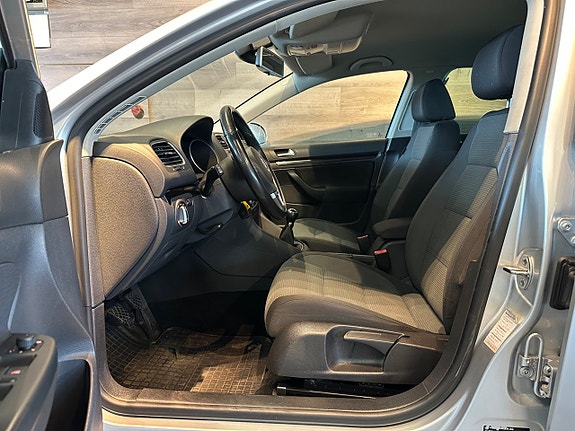 Volkswagen Golf VI 6 of 22