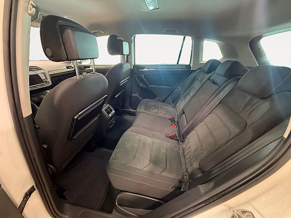 Volkswagen Tiguan 10 of 20