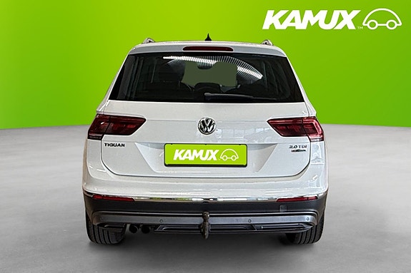 Volkswagen Tiguan 5 of 20