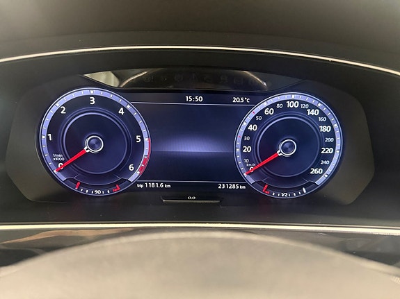 Volkswagen Tiguan 12 of 20
