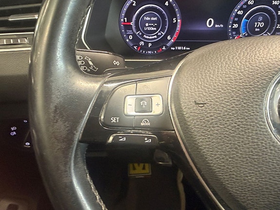 Volkswagen Tiguan 18 of 20