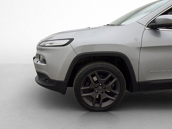 Jeep Cherokee 30 of 30