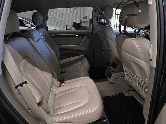 Audi Q7 16 of 24