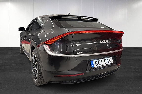 Kia EV6 3 of 11