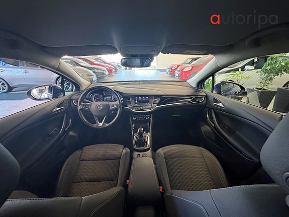 Opel Astra 8 of 13