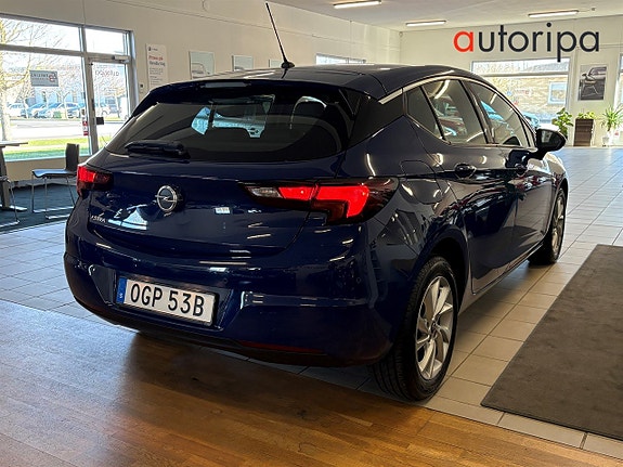 Opel Astra 4 of 5