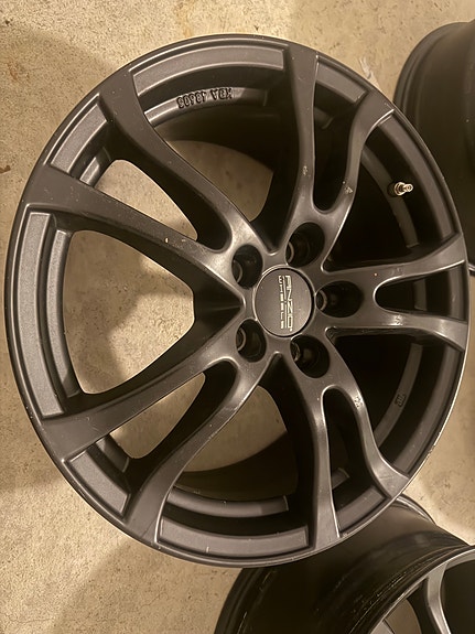 Product image 3 of 9