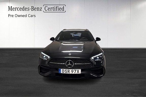 Mercedes-Benz C300 de 2 of 5