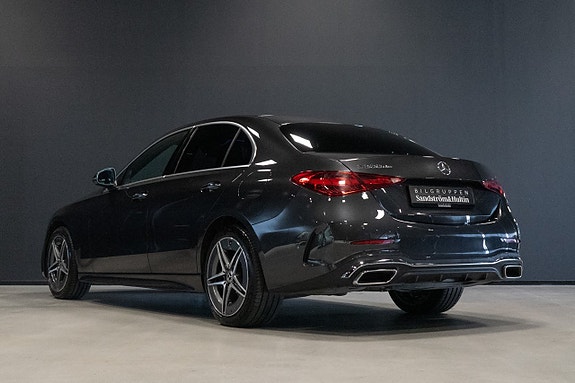 Mercedes-Benz C300 de 4 of 5